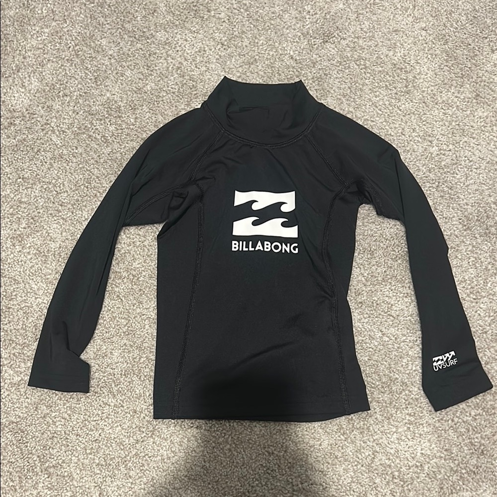 NWOT Billabong Black Long Sleeve Surf Top